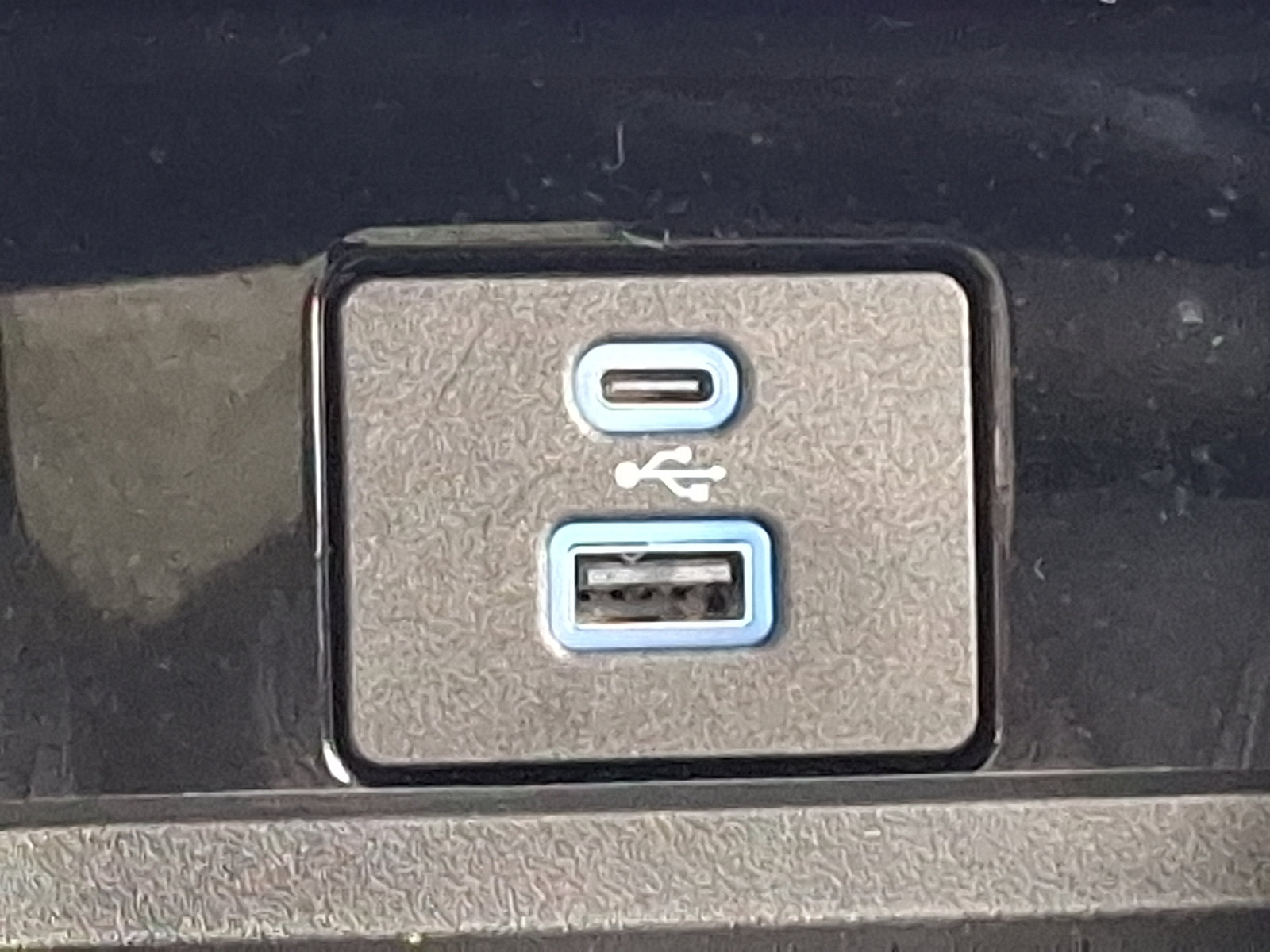 Certified 2024 Ford Mustang Mach-E Premium AWD/4WD image 22