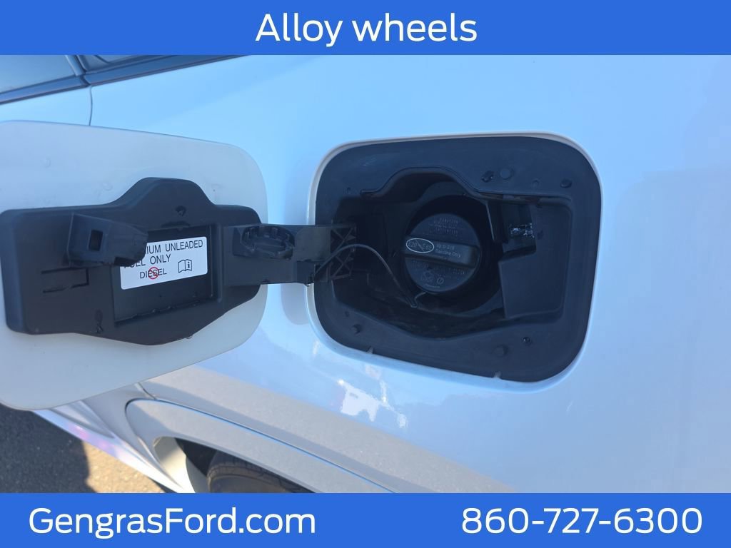 Used 2024 Lexus TX 500h AWD w/ Technology Package image 15