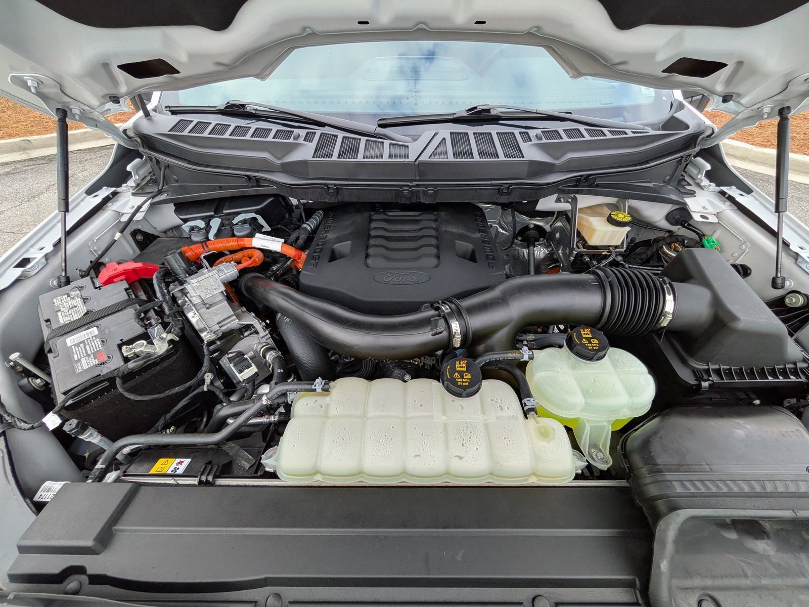 Certified 2023 Ford F150 XLT w/ Equipment Group 302A High image 10