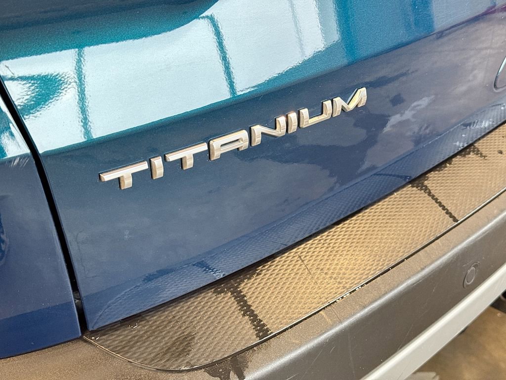 Certified 2020 Ford Escape Titanium image 22