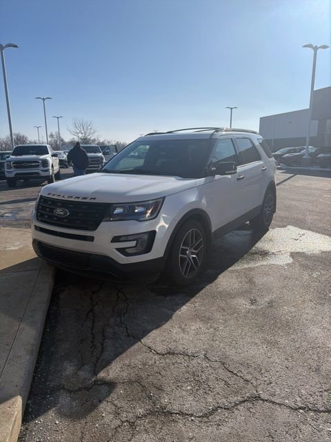 Certified 2017 Ford Explorer Sport w/ Equipment Group 401A image 2