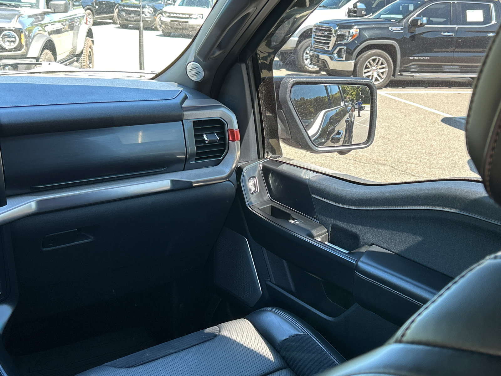Certified 2023 Ford F150 Raptor AWD/4WD image 26