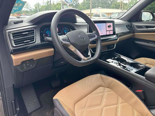 Used 2024 Volkswagen Atlas Cross Sport SE FWD image 18