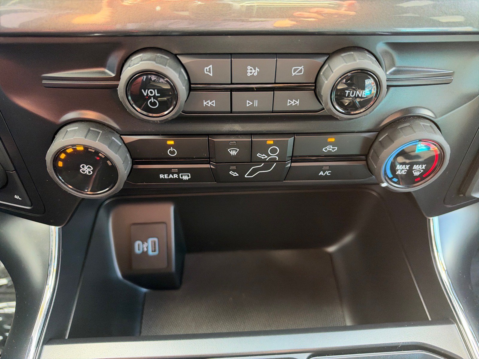 Certified 2024 Ford F150 STX AWD/4WD image 29