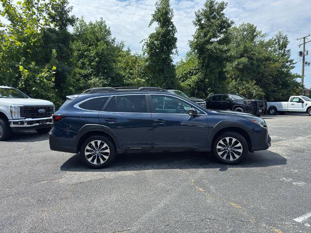Used 2024 Subaru Outback Limited AWD/4WD image 6