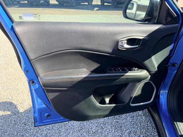 Used 2018 Jeep Compass Sport FWD image 10