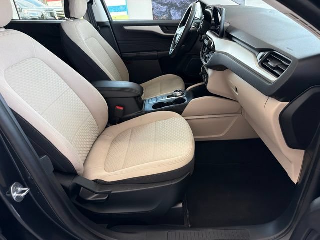 Certified 2022 Ford Escape SE w/ Convenience Package FWD image 11