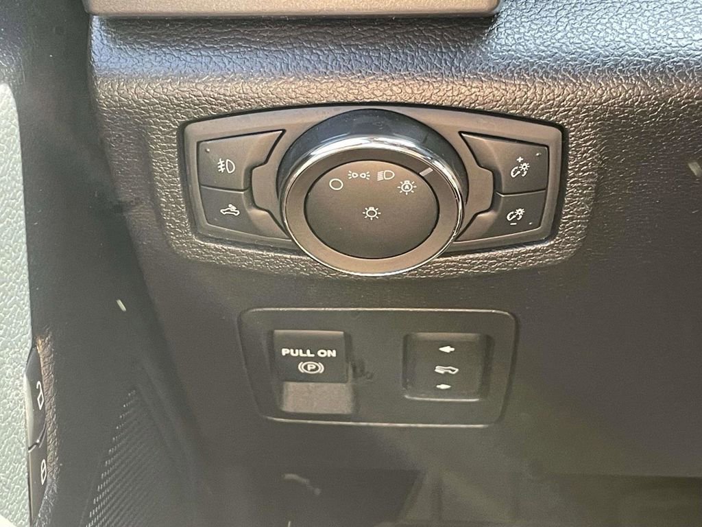 Certified 2020 Ford F150 XLT w/ Equipment Group 302A Luxury image 27