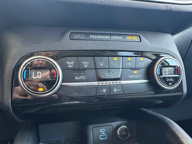 Certified 2021 Ford Escape SE w/ SE Sport Appearance Package FWD image 19