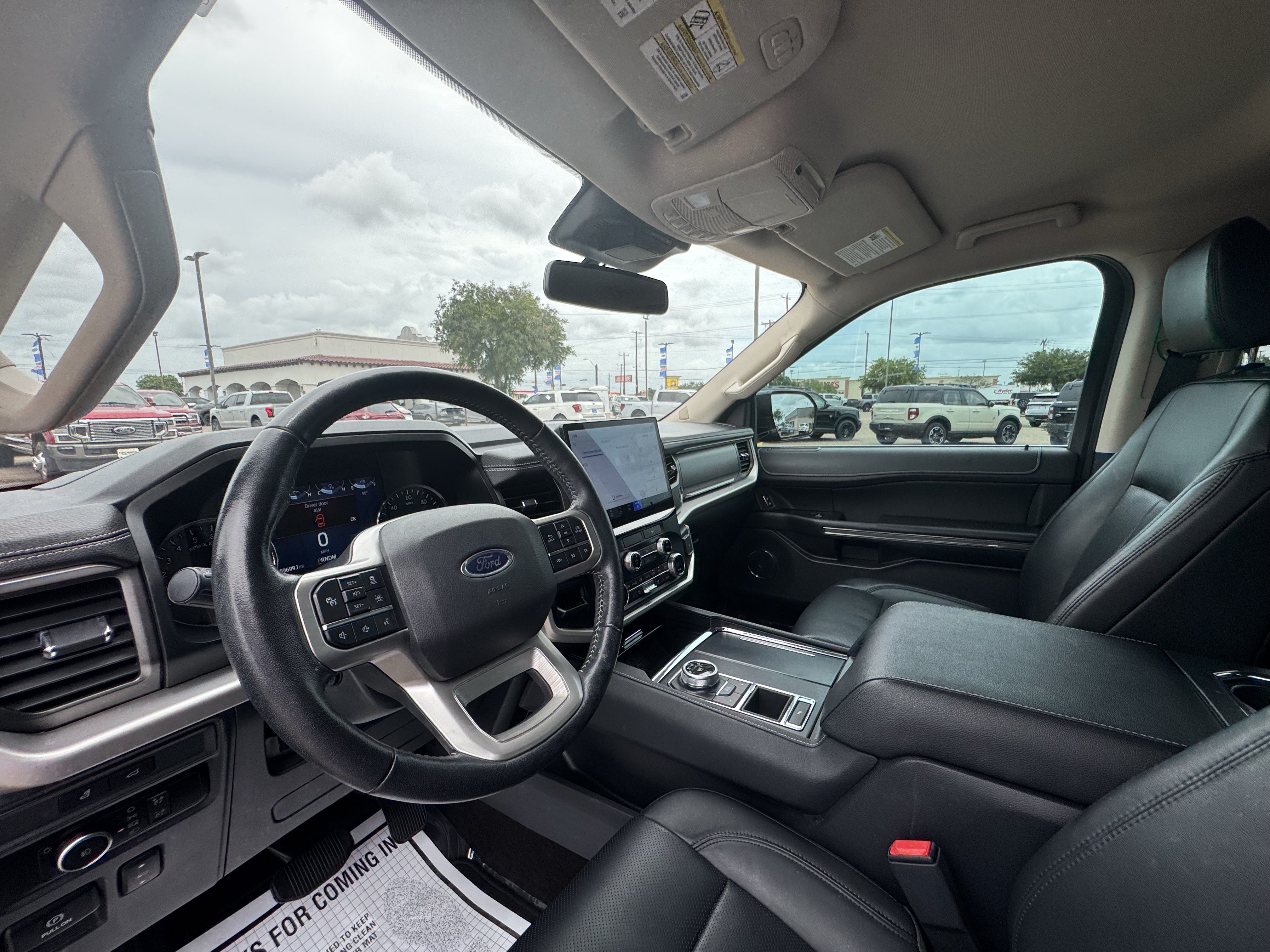 Certified 2023 Ford Expedition XLT RWD image 22