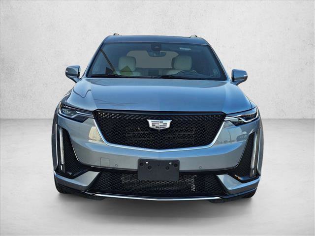 Used 2024 Cadillac XT6 Sport w/ Technology Package AWD/4WD image 2