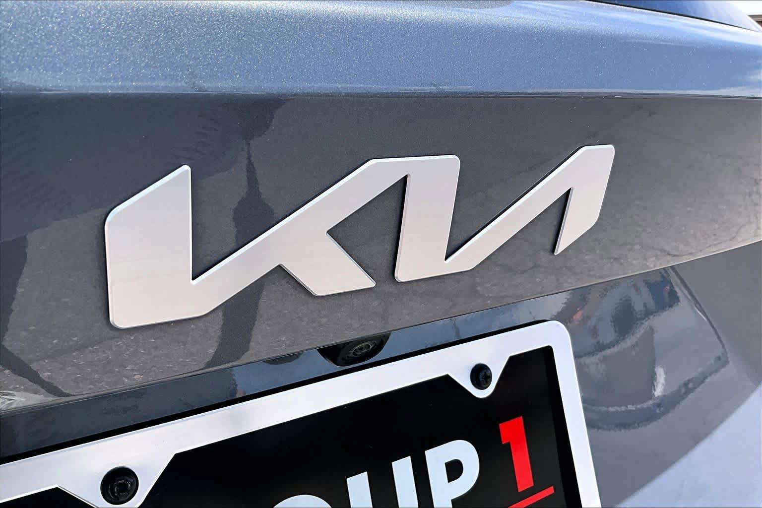 Used 2022 Kia Sorento S FWD image 29