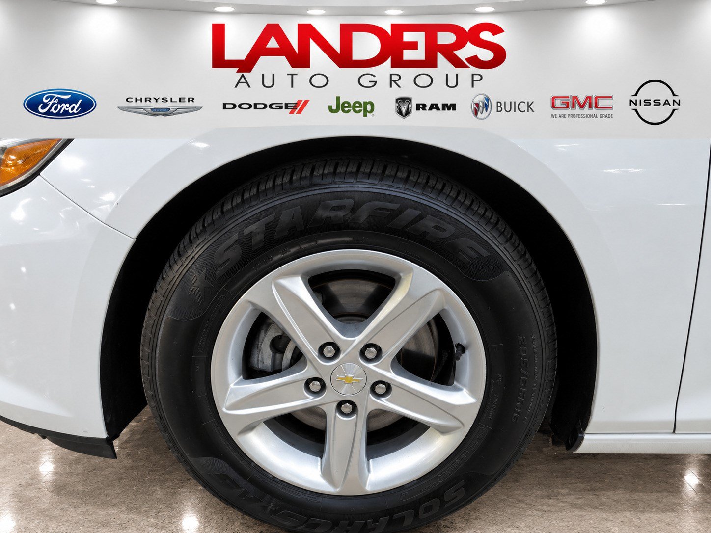 Used 2020 Chevrolet Malibu LS w/ Driver Confidence Package II FWD image 8