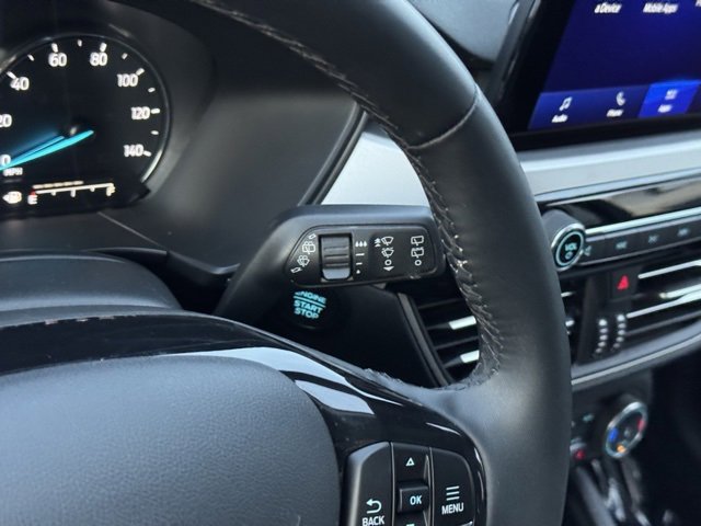 Certified 2022 Ford Escape SE w/ SE Sport Appearance Package image 27