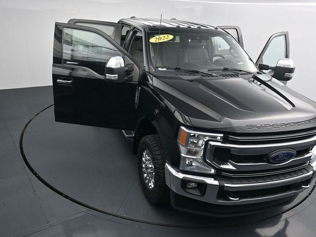 Certified 2022 Ford F250 XLT w/ XLT Premium Package AWD/4WD image 35