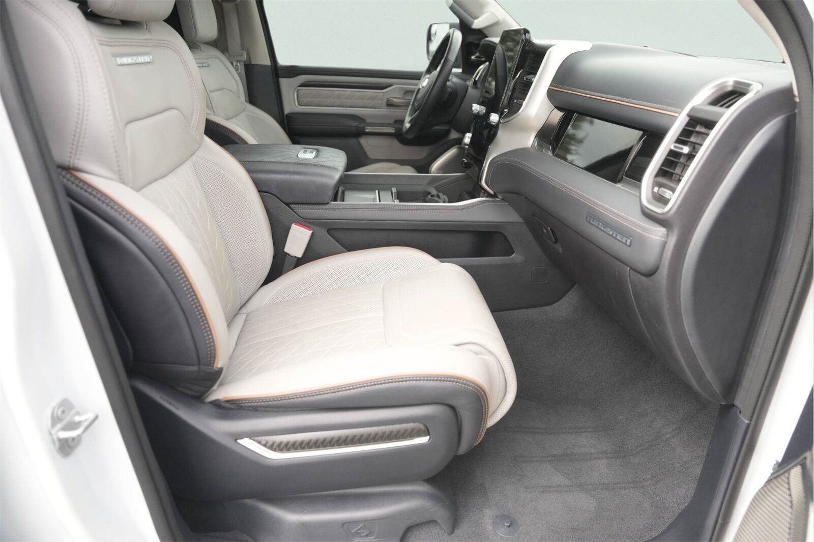 Used 2025 RAM 1500 Tungsten w/ Bed Utility Group AWD/4WD image 19