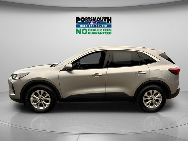Certified 2023 Ford Escape Active w/ Tech Pack #2 AWD/4WD image 2