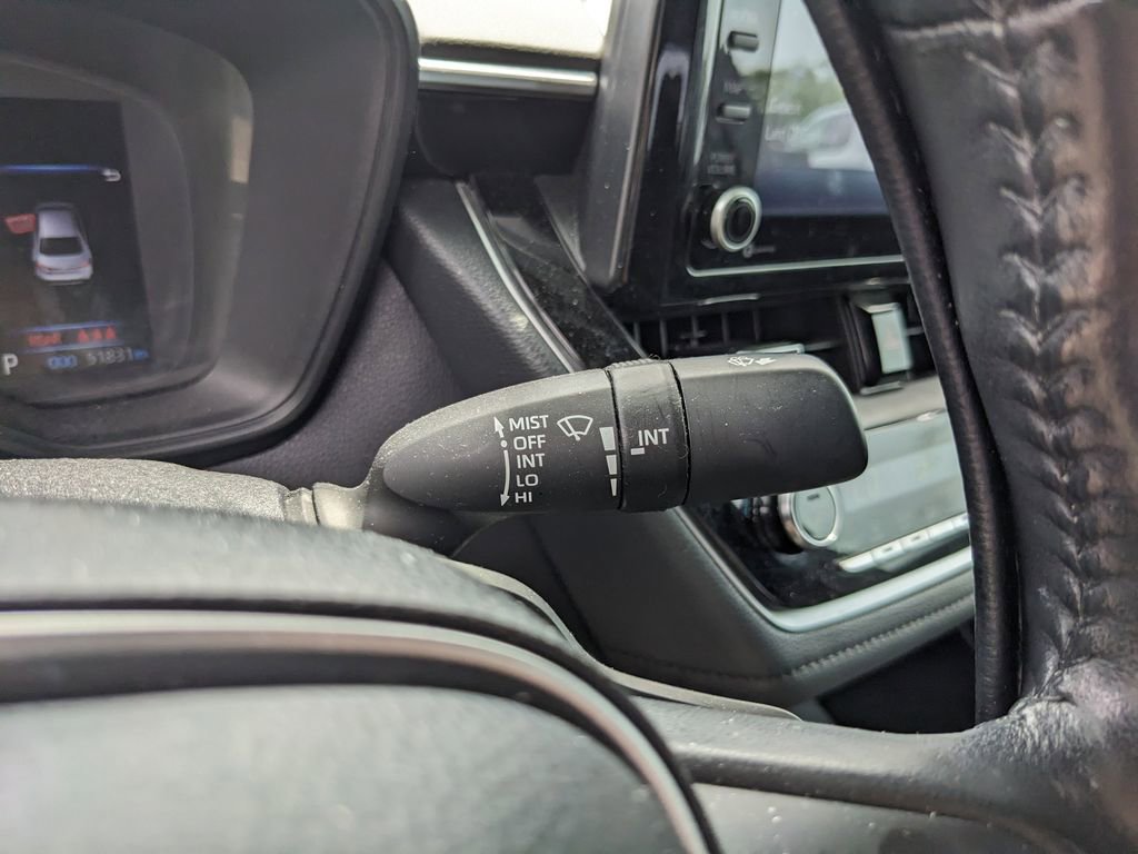 Used 2022 Toyota Corolla SE image 30