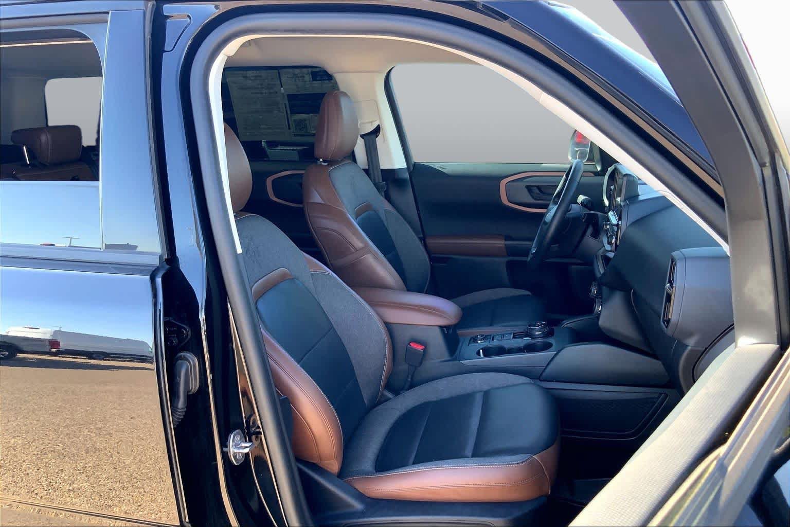 Certified 2021 Ford Bronco Sport Outer Banks AWD/4WD image 9