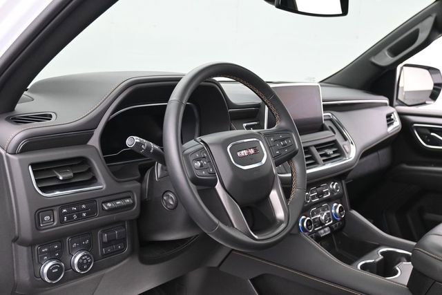 Used 2023 GMC Yukon AT4 w/ Technology Package AWD/4WD image 14