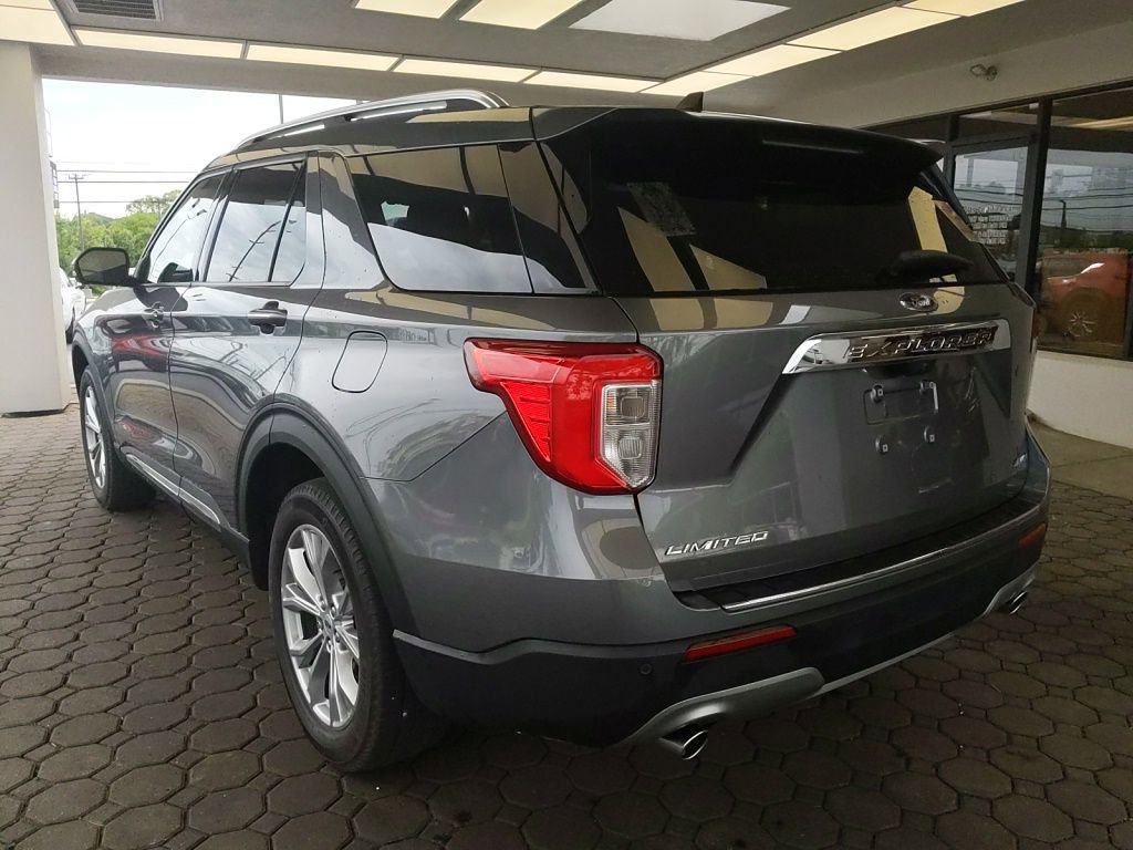 Certified 2023 Ford Explorer Limited w/ Equipment Group 301A AWD/4WD image 10