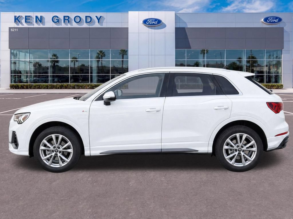 Used 2024 Audi Q3 2.0T Premium AWD/4WD image 6
