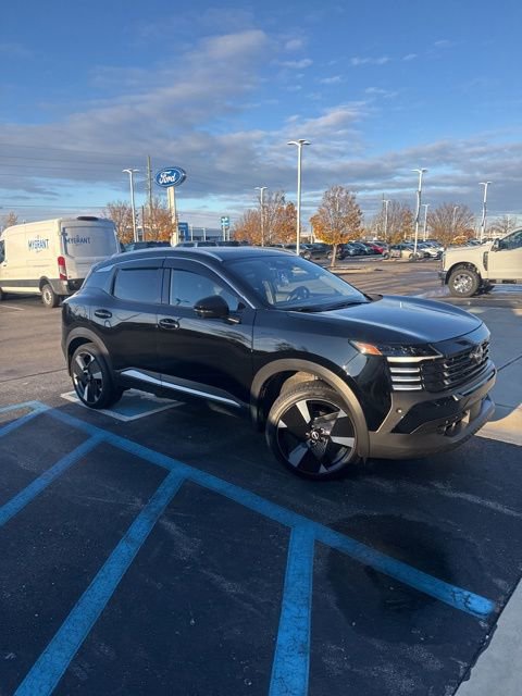 Used 2025 Nissan Kicks SR