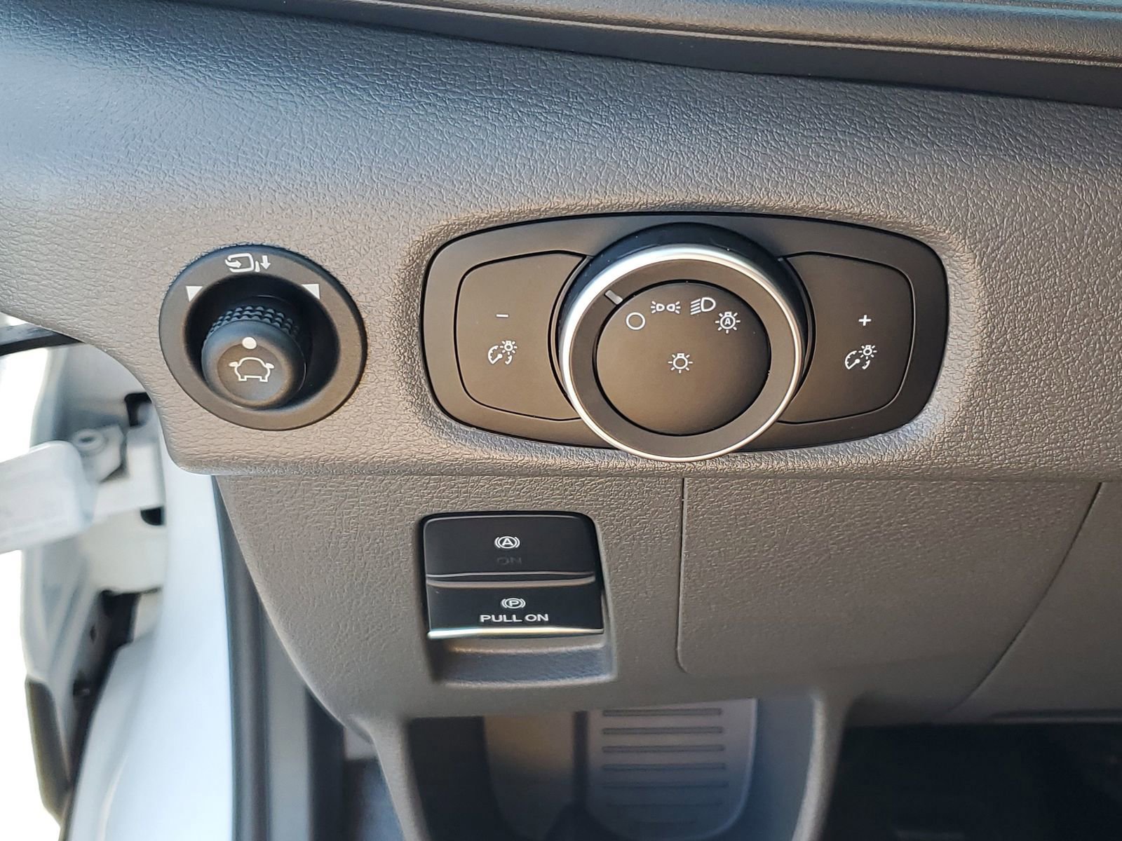 Certified 2024 Ford Transit 350 Low Roof w/ Load Area Protection Package image 25