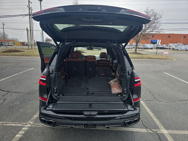 Used 2023 BMW X7 M60i w/ Executive Package image 25