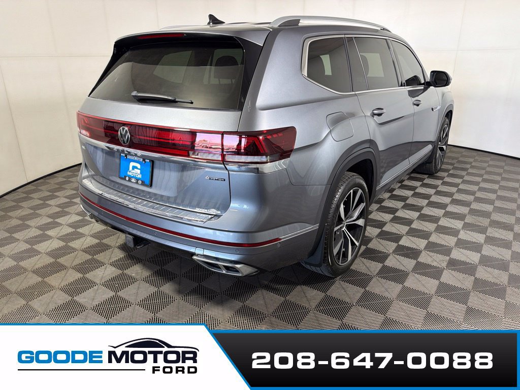 Used 2024 Volkswagen Atlas SEL Premium R-Line AWD/4WD image 7