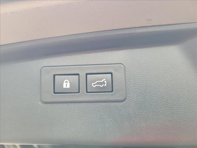 Used 2021 Subaru Outback Premium AWD/4WD image 9