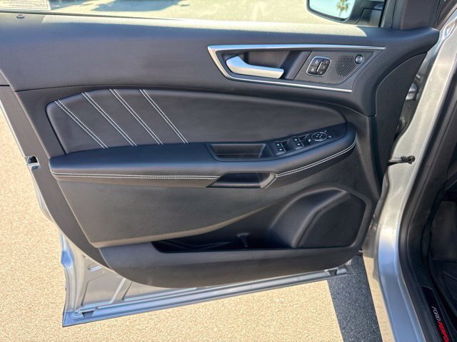 Certified 2024 Ford Edge ST w/ Equipment Group 401A AWD/4WD image 13