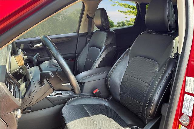 Certified 2020 Ford Escape Titanium image 24