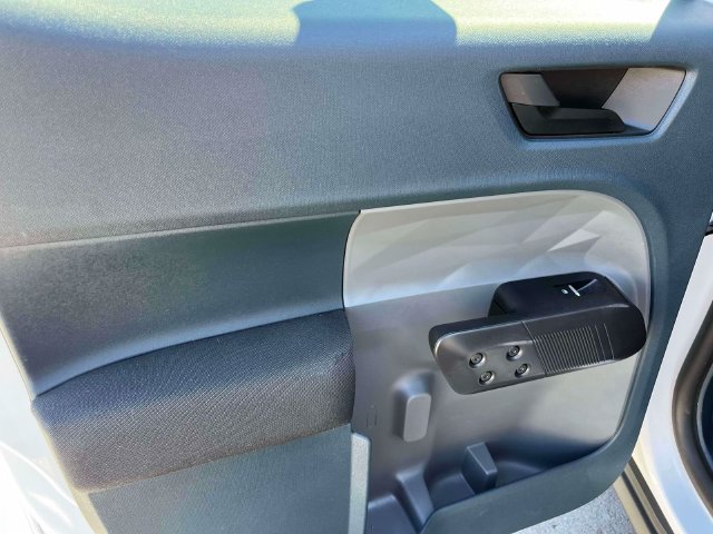 Certified 2025 Ford Maverick XL FWD image 18