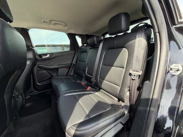 Certified 2025 Ford Escape Platinum AWD/4WD image 13