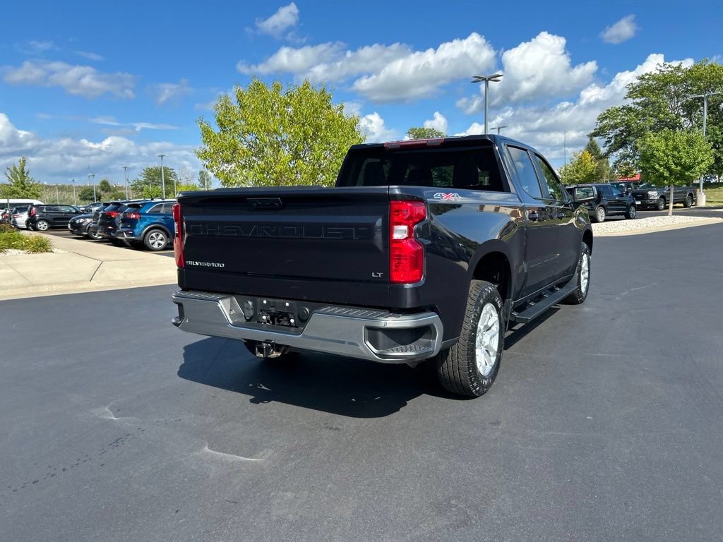 Used 2023 Chevrolet Silverado 1500 LT AWD/4WD image 7