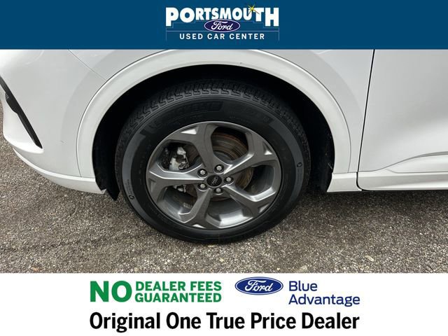Certified 2023 Ford Escape ST-Line image 28