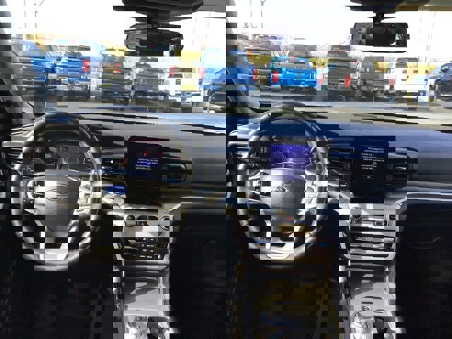 Certified 2022 Ford Explorer XLT image 10