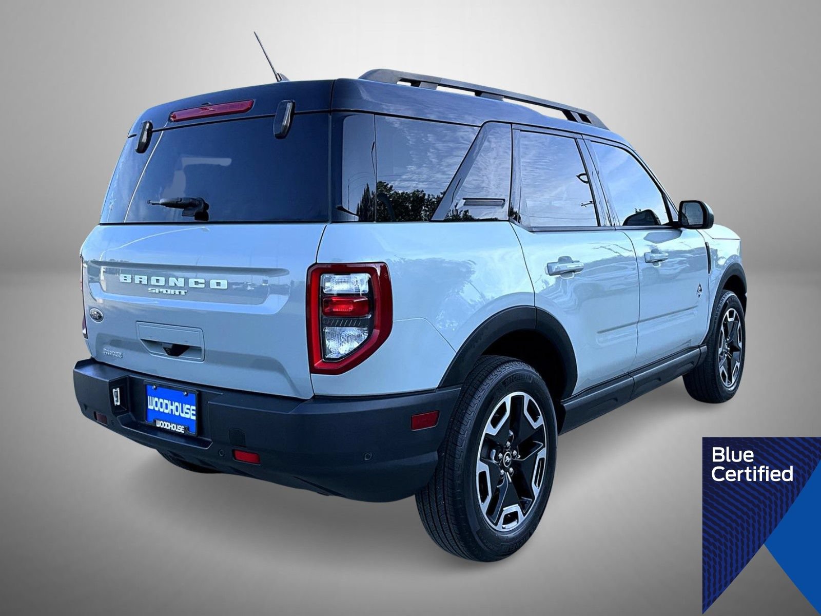 Certified 2024 Ford Bronco Sport Outer Banks w/ Tech Package AWD/4WD image 5