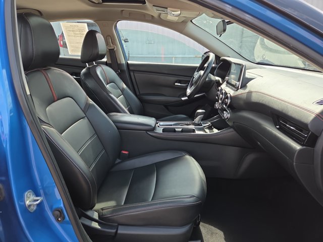 Used 2022 Nissan Sentra SR w/ SR Premium Package FWD image 15