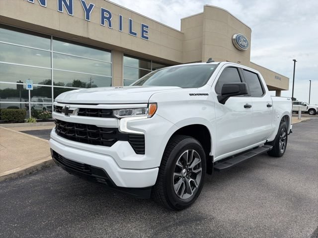 Used 2024 Chevrolet Silverado 1500 RST w/ Convenience Package II AWD/4WD image 1