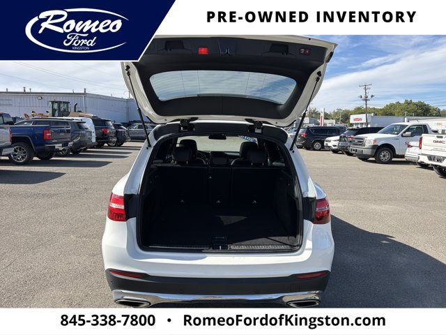 Used 2018 Mercedes-Benz GLC 300 4MATIC image 30