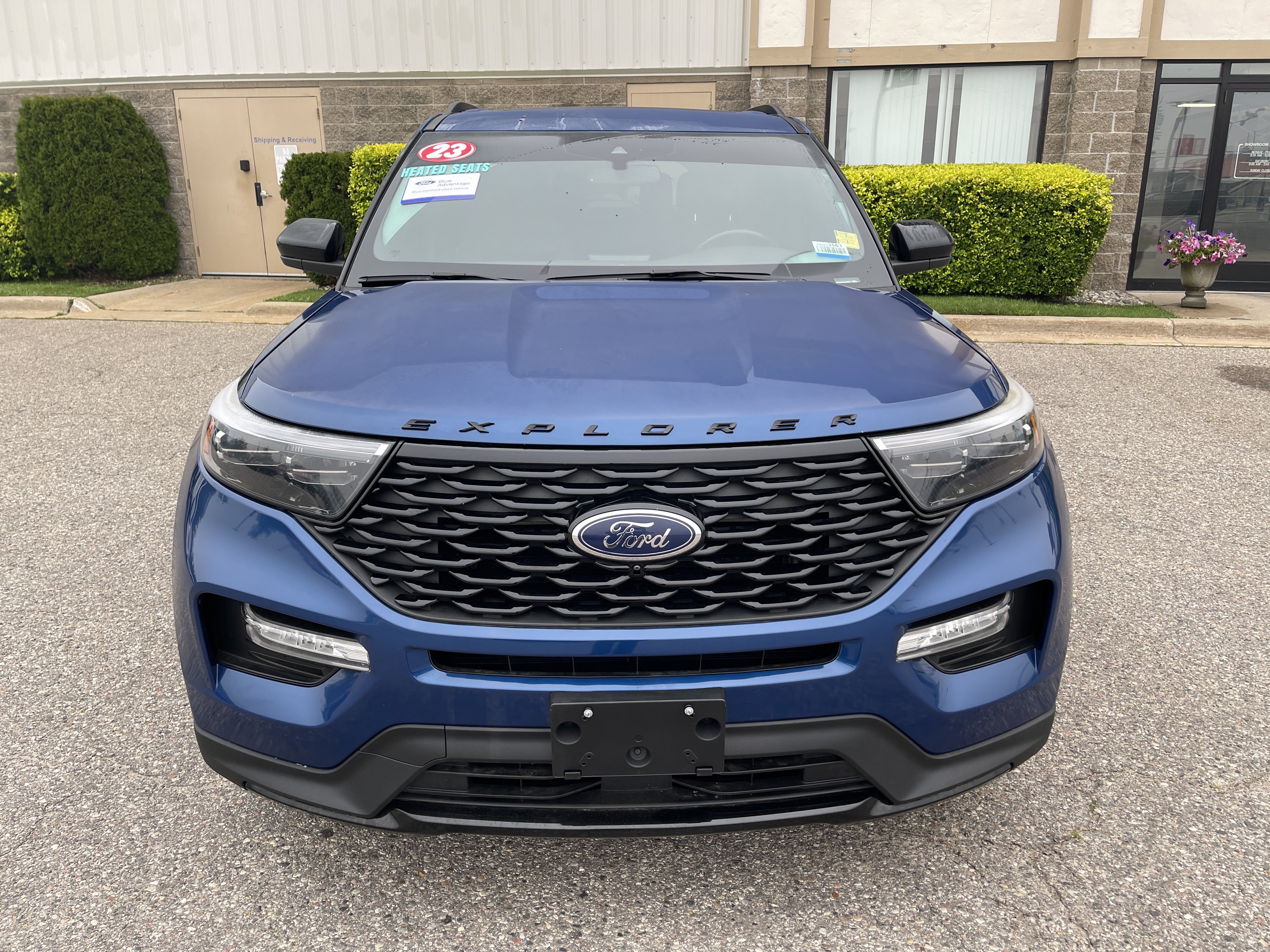 Certified 2022 Ford Explorer ST-Line w/ Class IV Trailer Tow Package AWD/4WD image 6