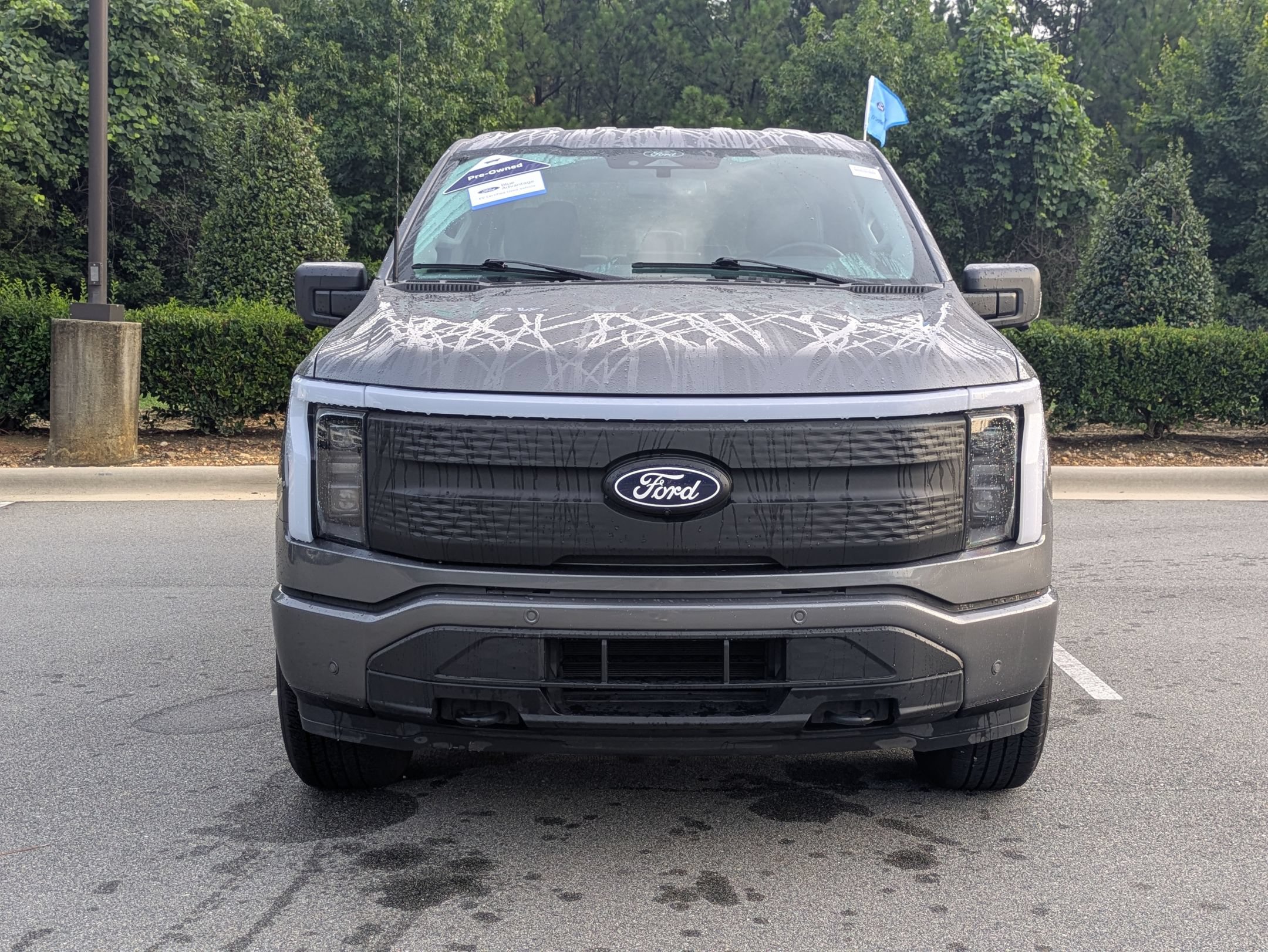 Certified 2025 Ford F150 Lightning Flash AWD/4WD image 9