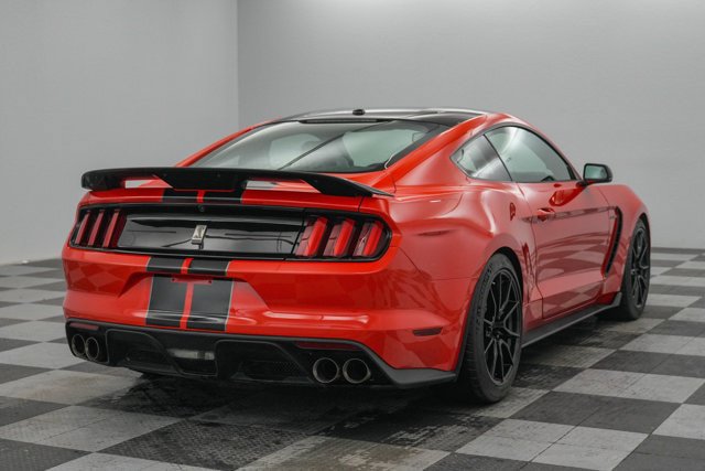 Certified 2019 Ford Mustang Shelby GT350 w/ Technology Package RWD image 15