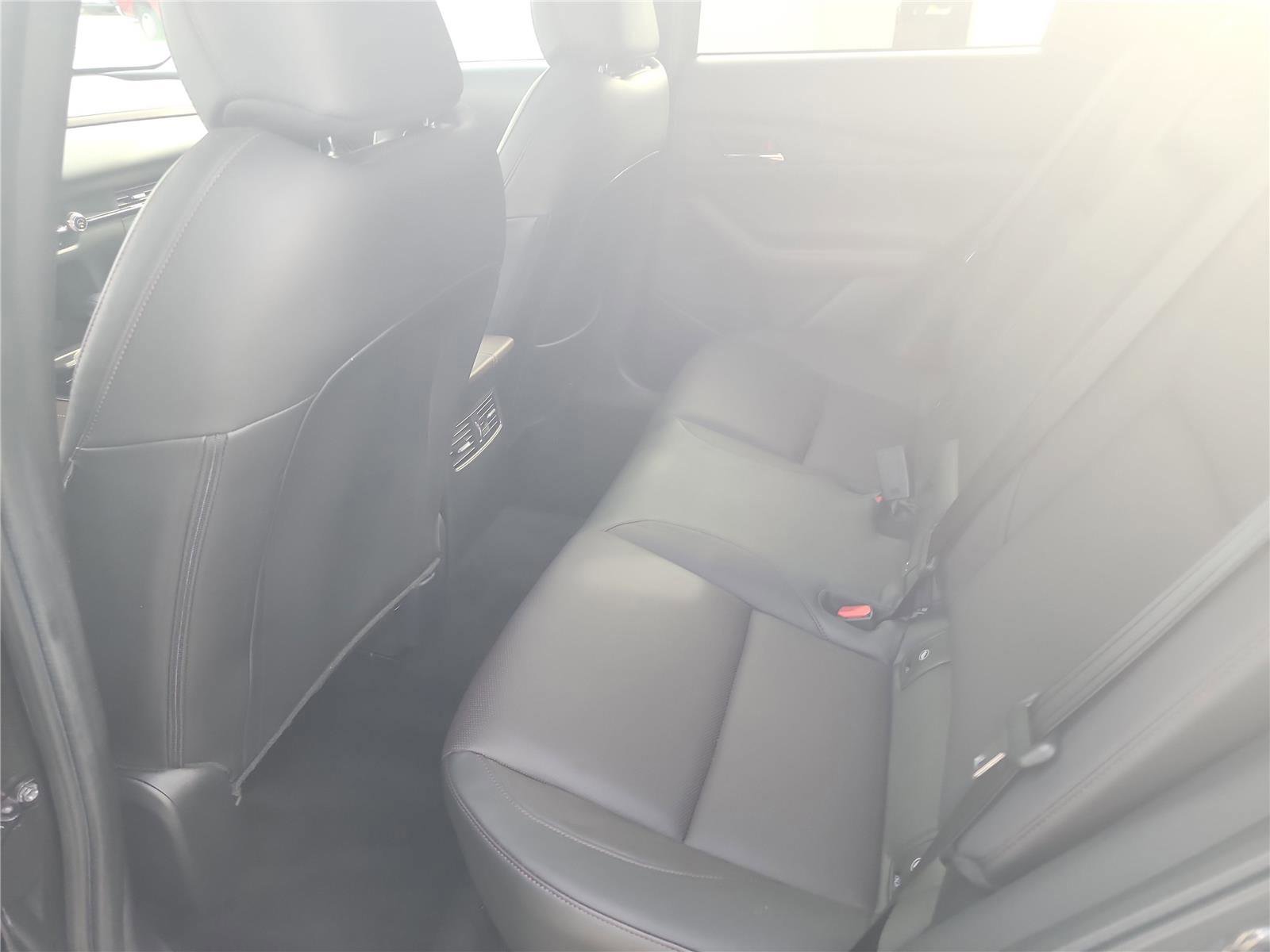 Used 2022 MAZDA CX-30 2.5 Turbo w/ Premium Package image 17