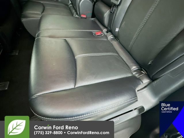 Used 2019 Nissan Pathfinder SL AWD/4WD image 24
