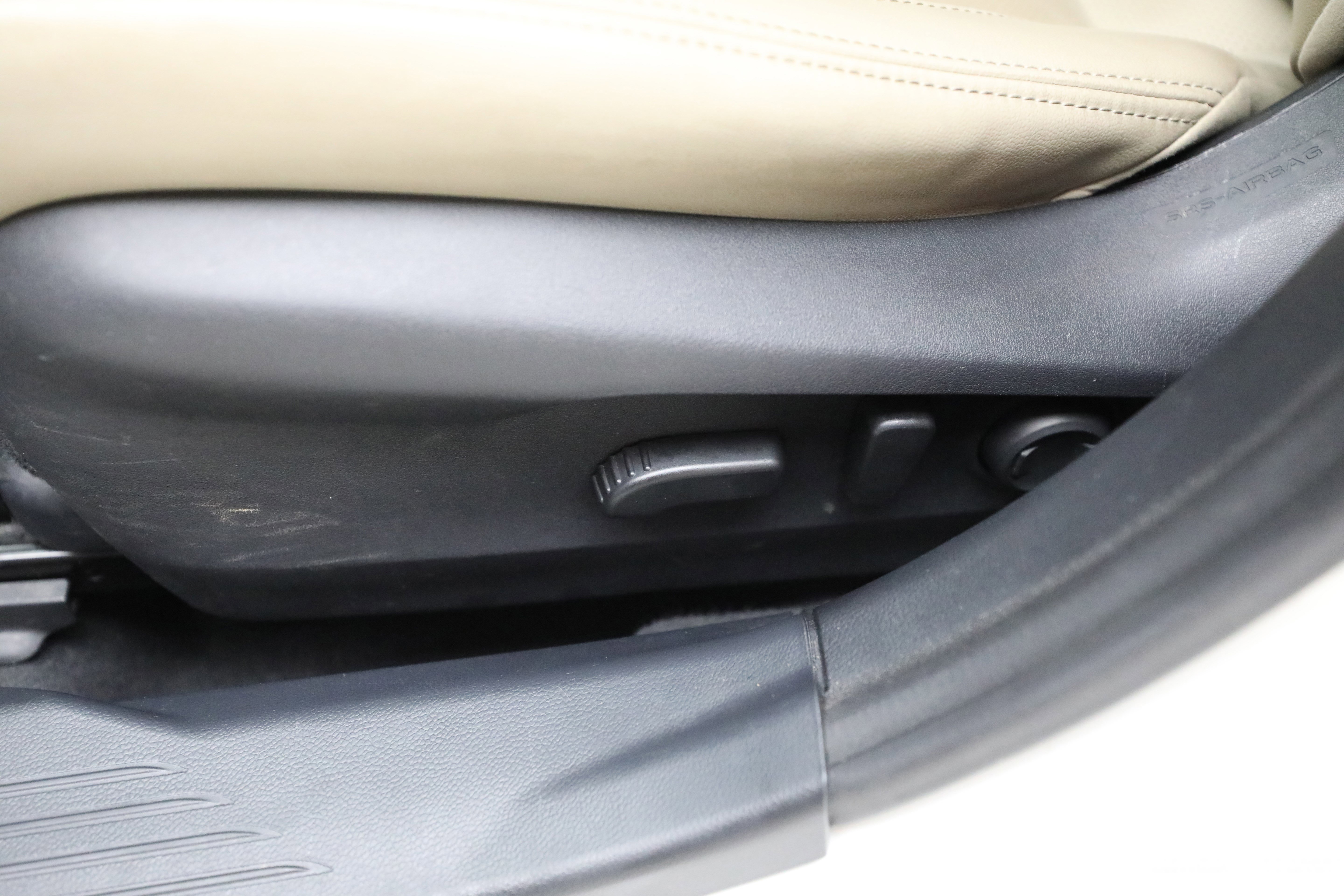 Used 2020 Subaru Legacy Limited image 15