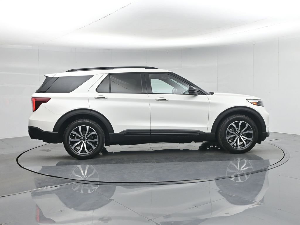 Certified 2020 Ford Explorer ST w/ Premium Technology Package image 7