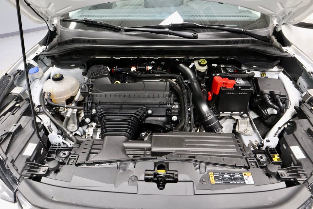 Certified 2023 Ford Escape Platinum AWD/4WD image 18